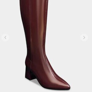 NIB Aerosoles Tall Boot. 8.5 Wide with Wide Calf. Mid Block Heel Boot Burgundy